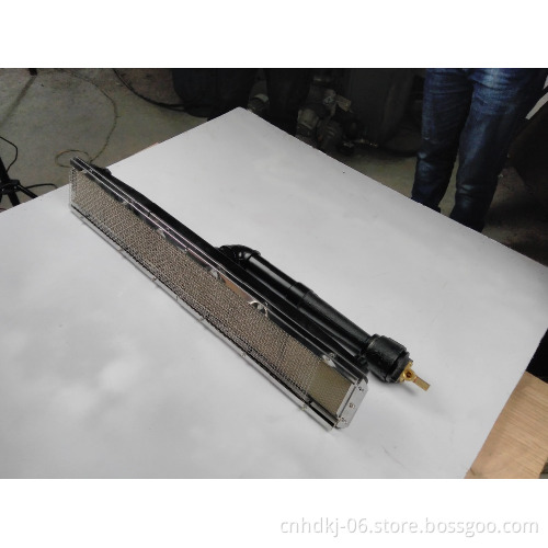 High intensity replaceable infrared ceramic gas heaters for thermoforming machine